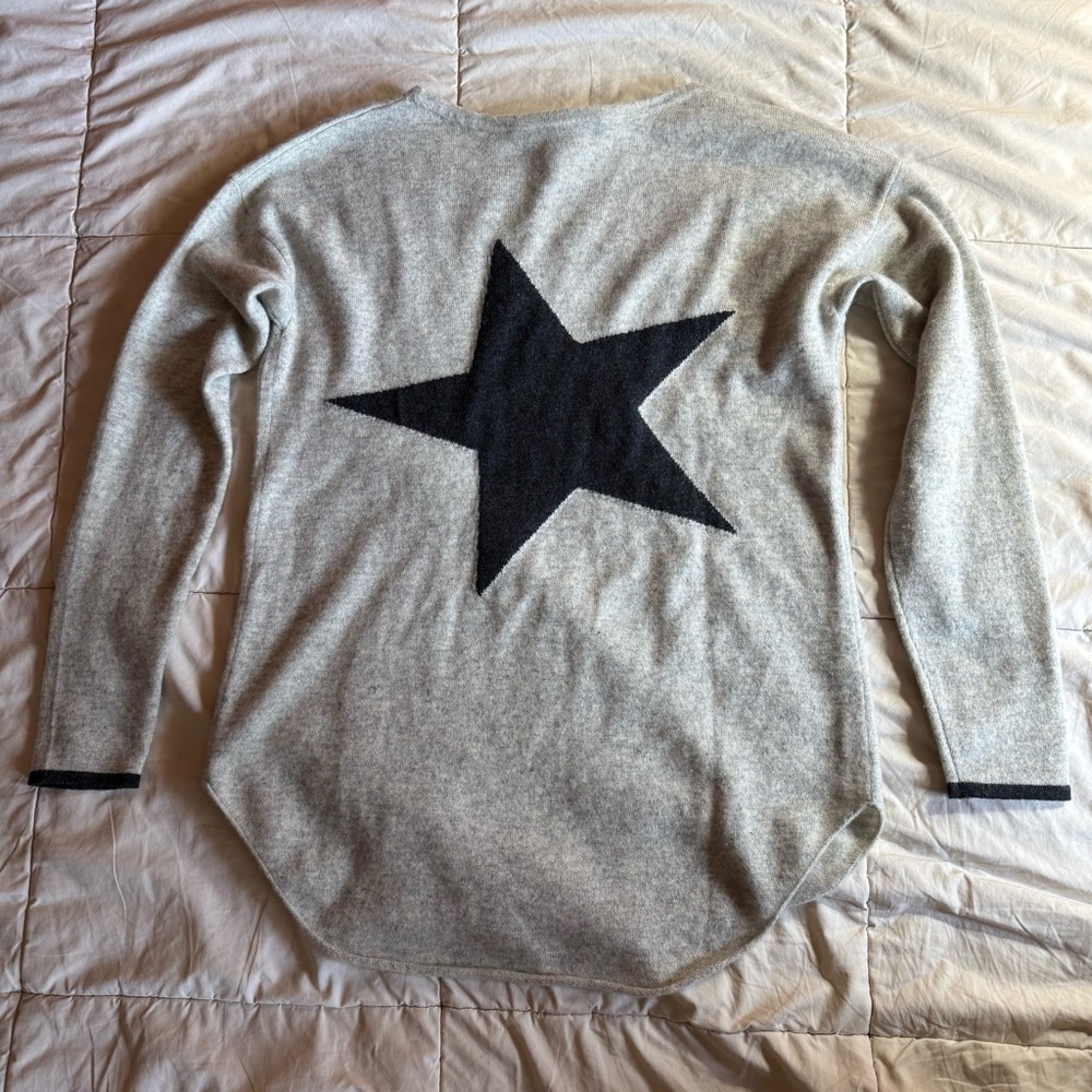 Women's Cashmere Sweater, Star on Back, Oatmeal, Size S - Picture 5 of 8